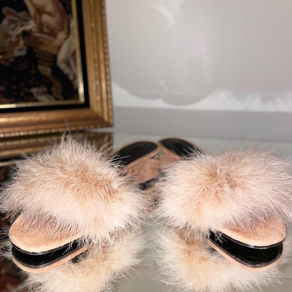 Women sandals